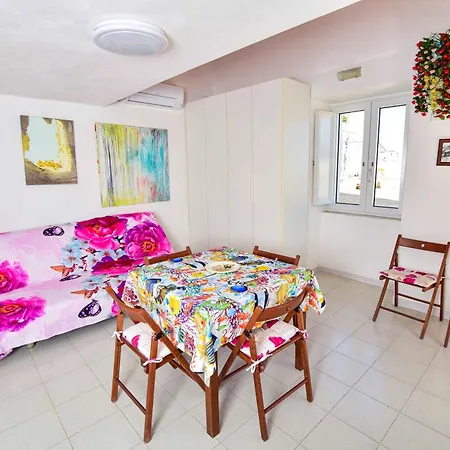 Solemareponza Casa Dell'acqua * פונזה