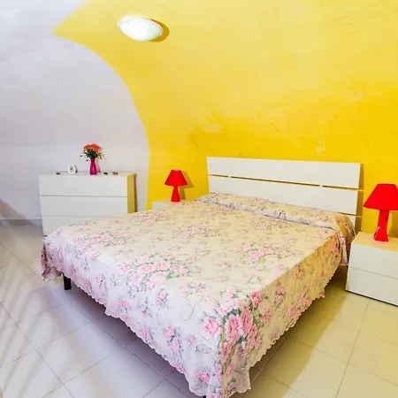 Solemareponza Casa Dell'acqua בית נופש פונזה
